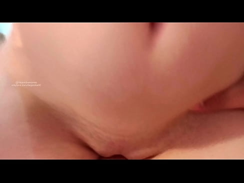 ❤️ 妹の部屋で寝ていたら、それがきっかけで目覚める ❤️ ポルノビデオ ❌️❤